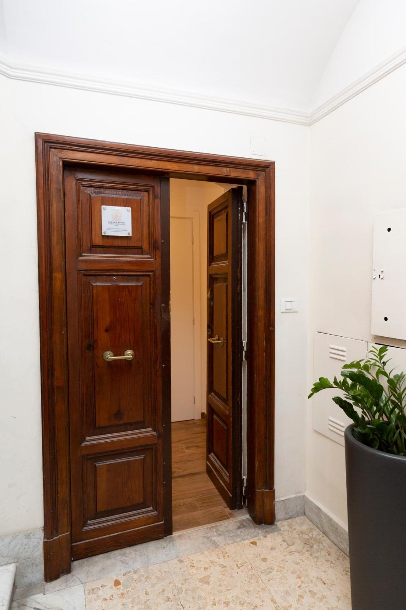 Vatican Scipioni 113 Rom Exterior foto